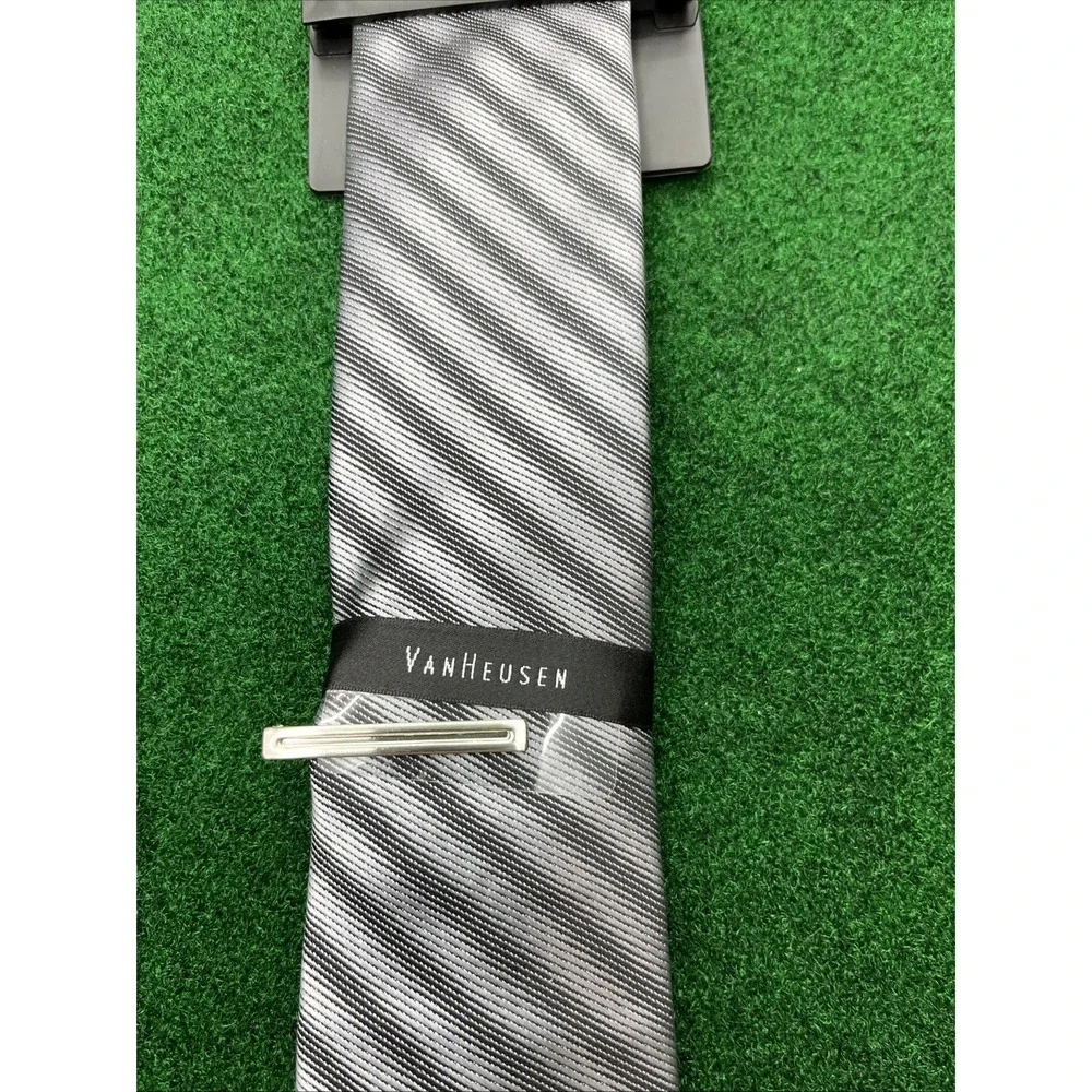 Van Heusen Silver Black Stripe Tie With Clip NWT